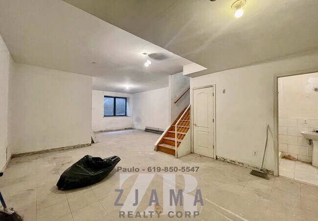 Foto del edificio - 145 Leonard St