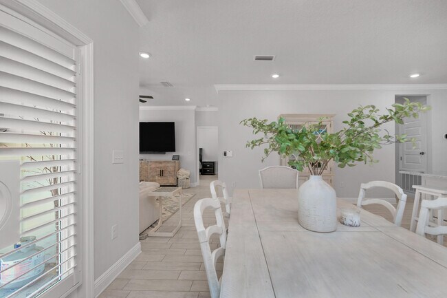 Foto del edificio - 382 Lightning Bug Ln