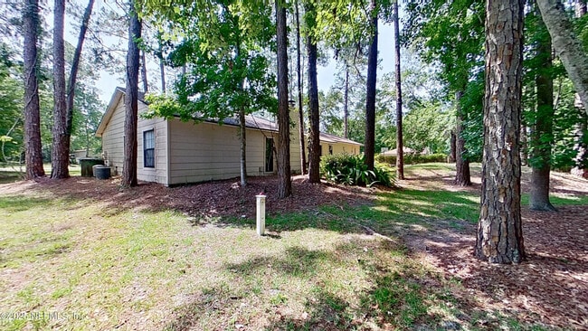 Building Photo - 2624 Pheasant Ct