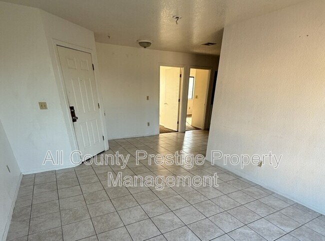 Foto del edificio - 16033 N 25th St