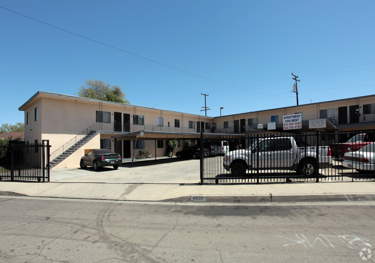 Building Photo - Marlow Apartments