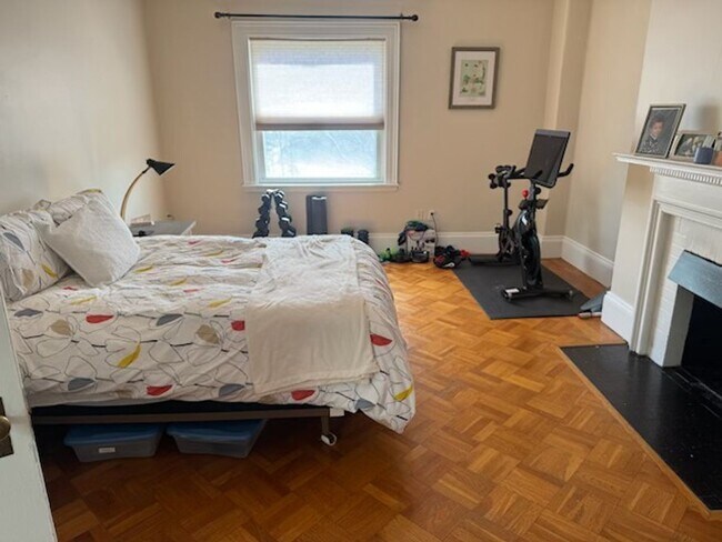 Foto del edificio - AWESOM 3 bed 3 bath in Brookline!!