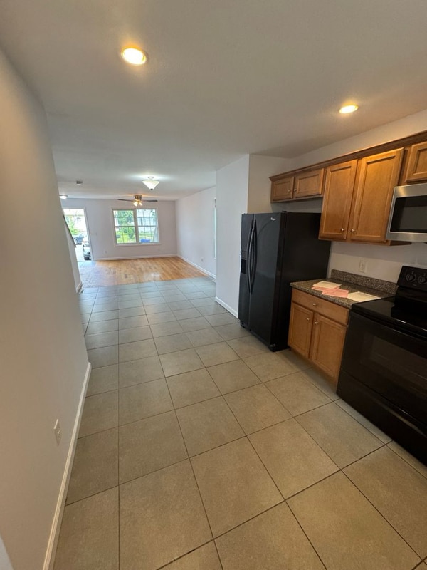 Foto del edificio - 135-137 Laconia St