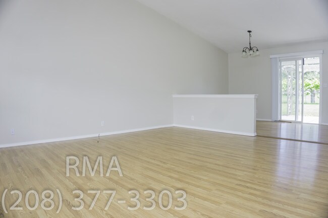 Foto del edificio - 844 S Pelican Way