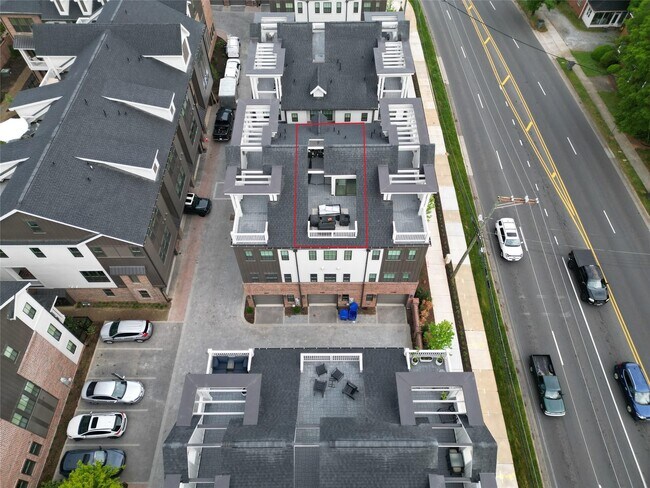 Foto del edificio - 4121 Selwyn Walk Ct