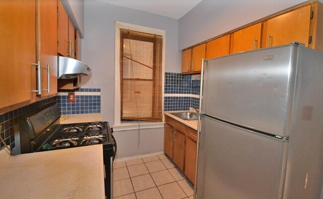 Foto del edificio - 262 Clendenny Ave