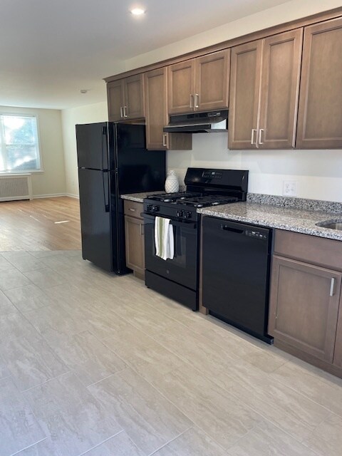 Foto principal - 123 Gallagher Rd