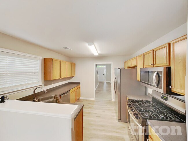 Foto del edificio - 2550 Gatewater Ct