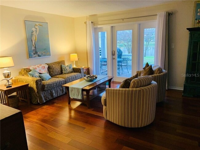 Building Photo - 213 Sea Horse Dr SE