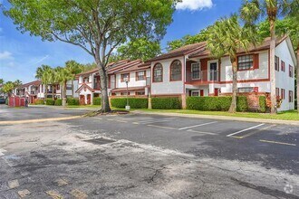 Building Photo - 2518 NW 89th Dr