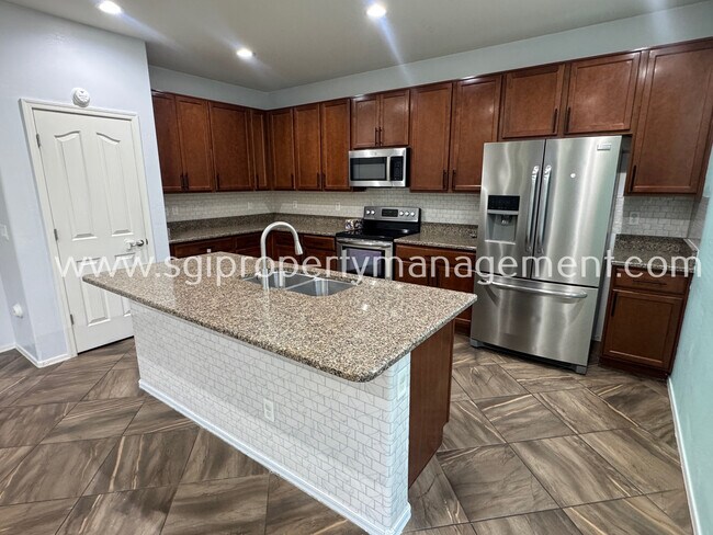 Photo - 5644 E Alder Ave House