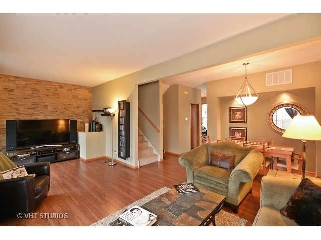 Building Photo - 2269 Hudson Cir