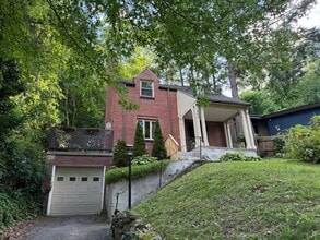 Building Photo - 390 Orchard Dr
