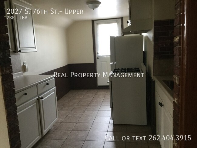 Foto del edificio - 2027 S 76th St