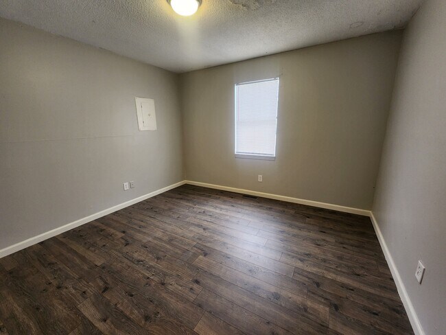 Foto del edificio - 20 Rossfield Cv