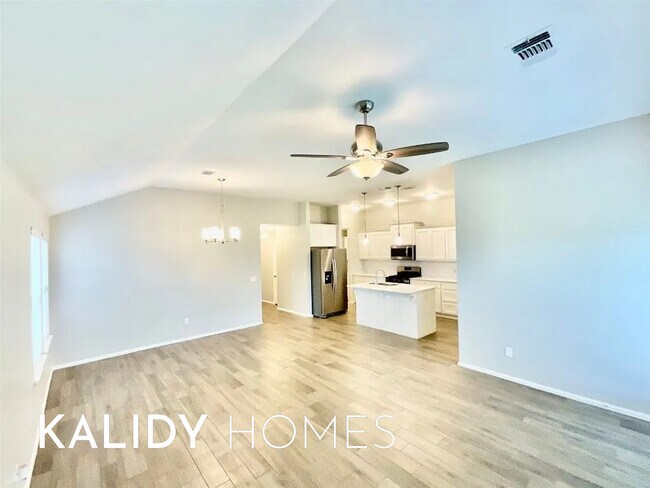 Foto del edificio - 10704 NW 20th St
