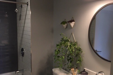 Building Photo - 123 Border St