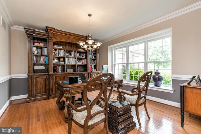 Foto del edificio - 660 Collingwood Terrace