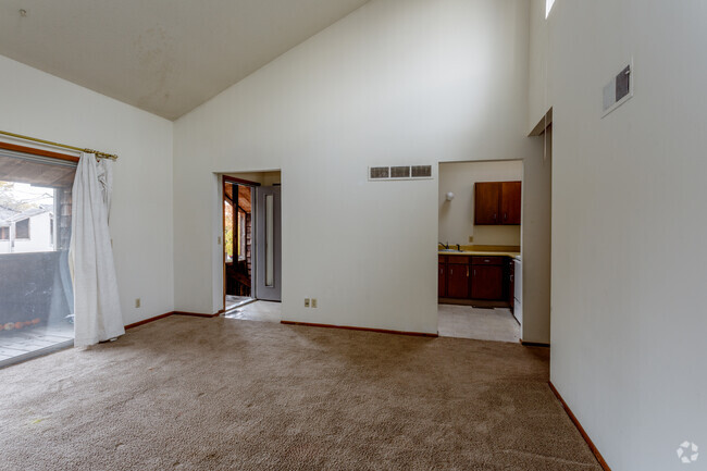 2BR, 1BA - 890 SF - Calico Farms