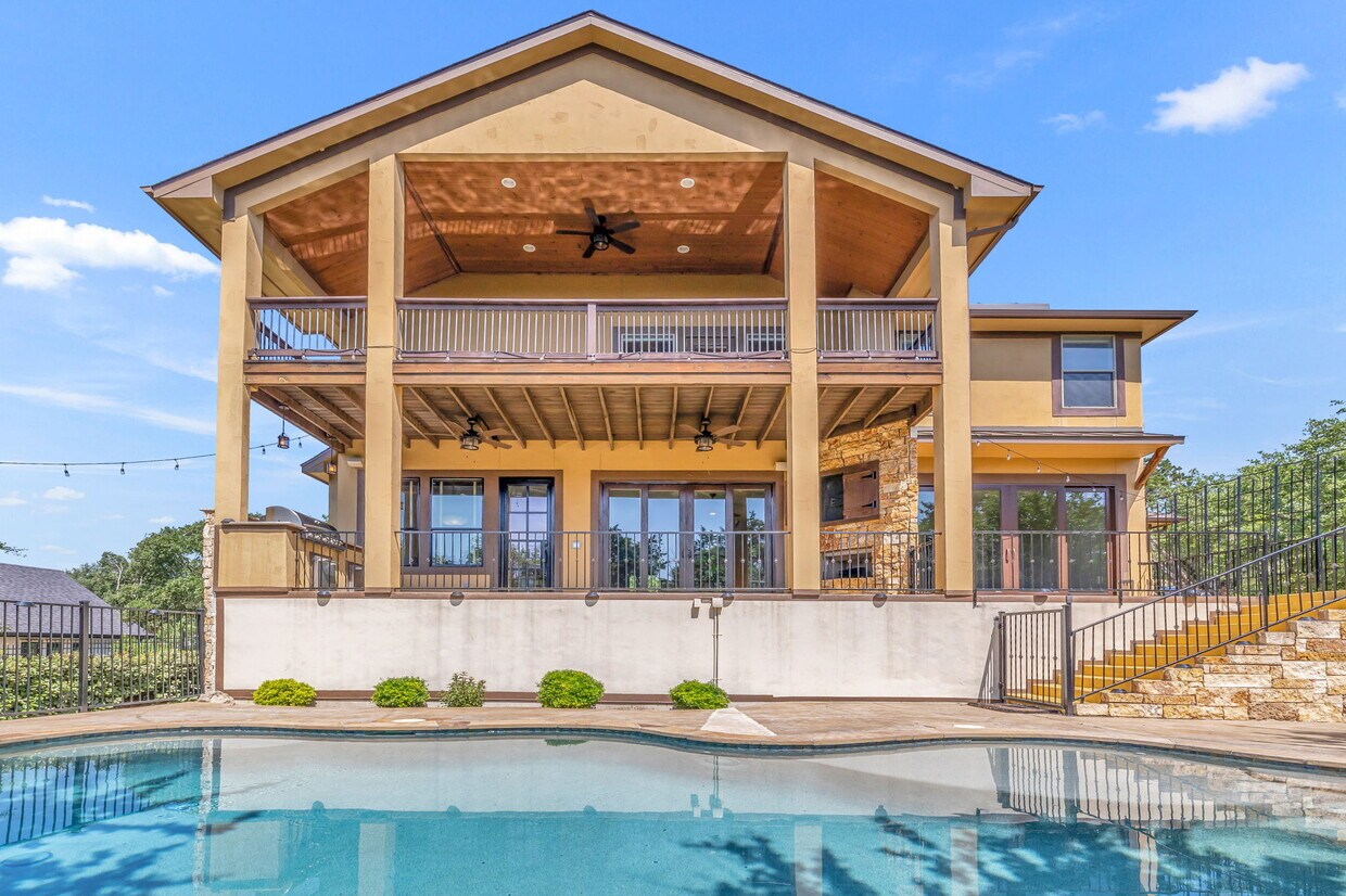 Foto principal - 8826 Falcon Pl