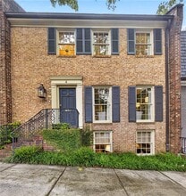 Building Photo - 4 Montclair Dr NE