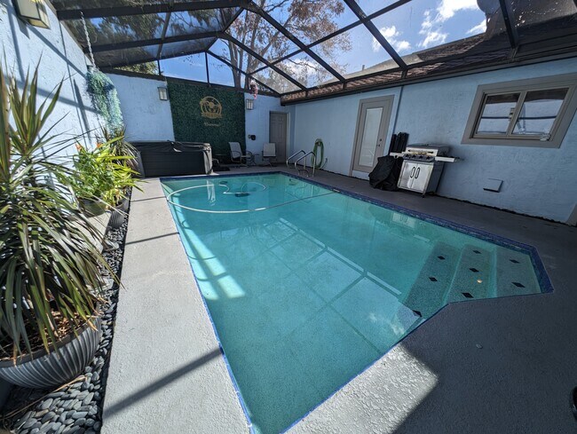 Building Photo - 712 Dorado Ct