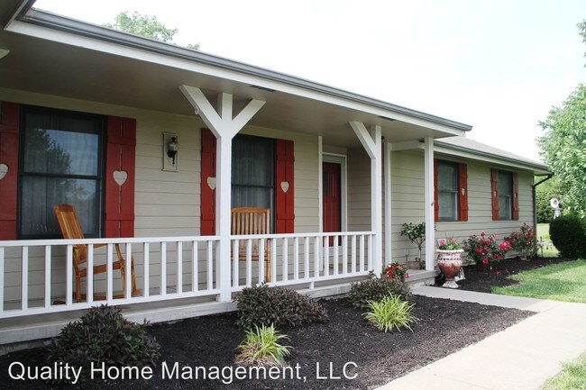 Building Photo - 2708 Meadowlark Dr