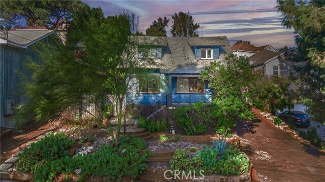 Foto principal - 2219 Baxter St