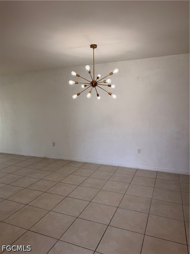 Building Photo - 10801 Crossback Ln