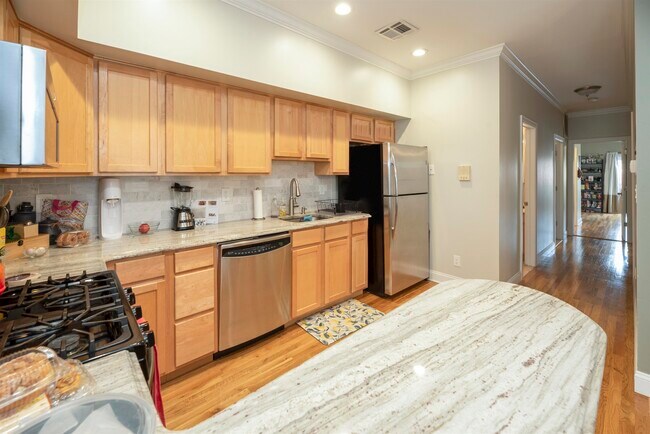Foto del edificio - 380 5th St