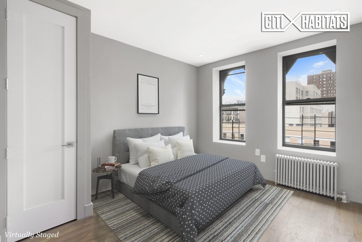Foto principal - 328 E 106th St