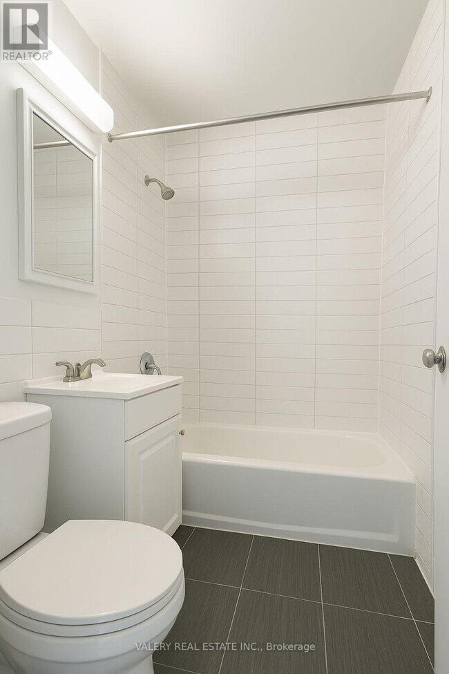 Photo du bâtiment - 890 Jane St