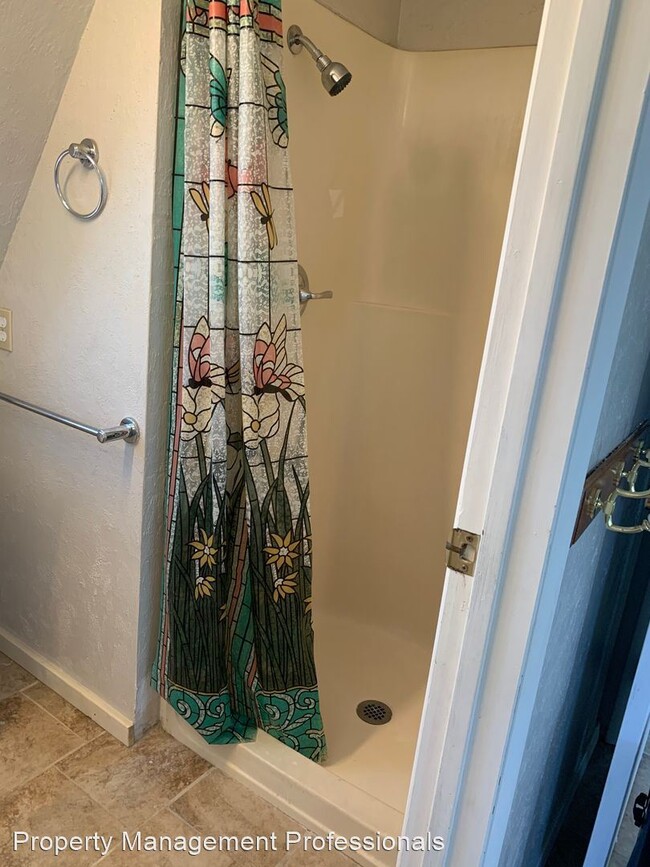 Foto del edificio - 1 br, 1 bath House - 2708 Old Stage Road