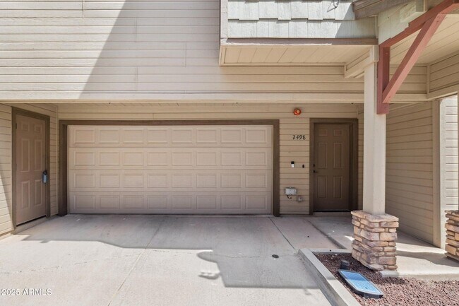 Foto del edificio - 2498 W Cripple Creek Dr