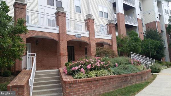Foto del edificio - 2921 Deer Hollow Way