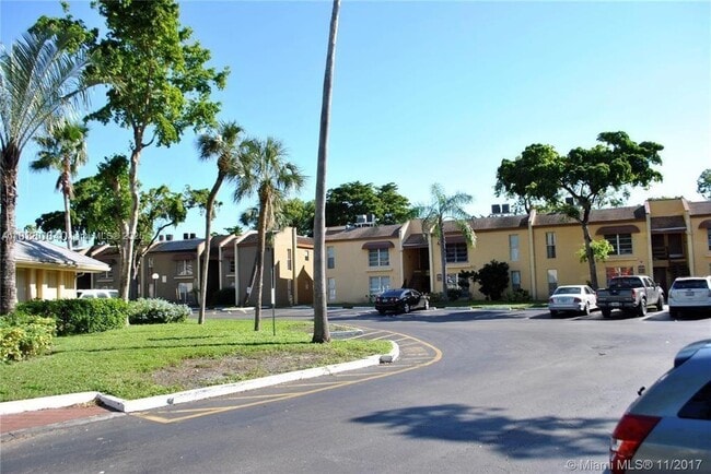 Building Photo - 4533 Treehouse Ln