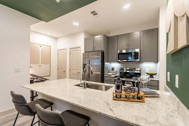 Foto del edificio - Move-In Special! 8 Weeks Free + $500 Off