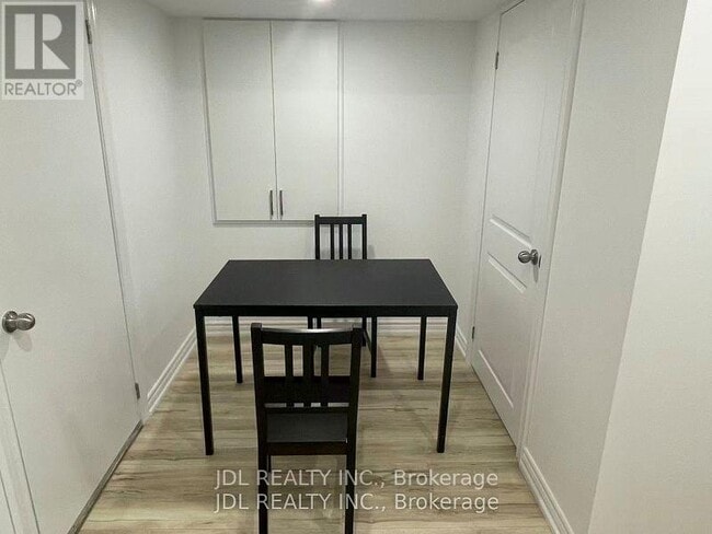 Building Photo - 22 Bern St