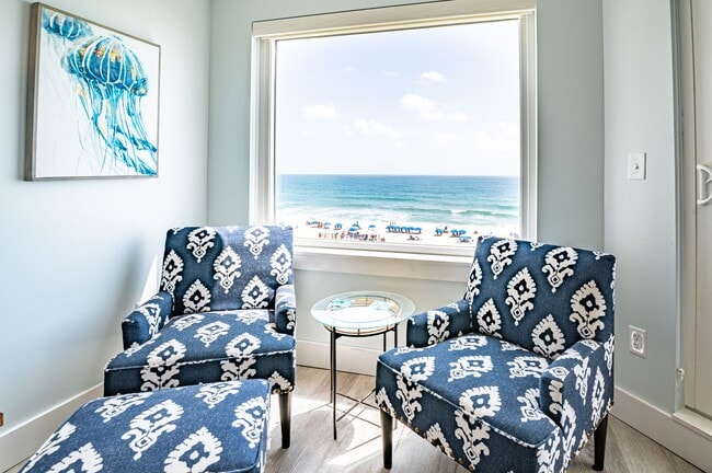 AWESOME "WORK AT HOME" SEASONAL RENTAL - AWESOME "WORK AT HOME" SEASONAL RENTAL