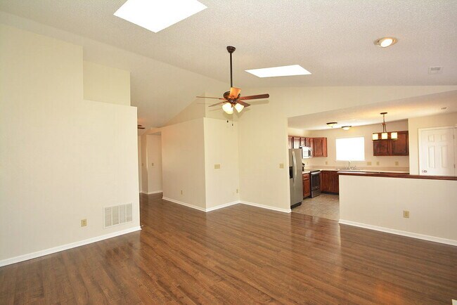 Building Photo - 17346 Austrian Pine Way