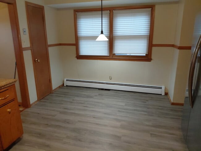 Building Photo - 4321 N 99th St