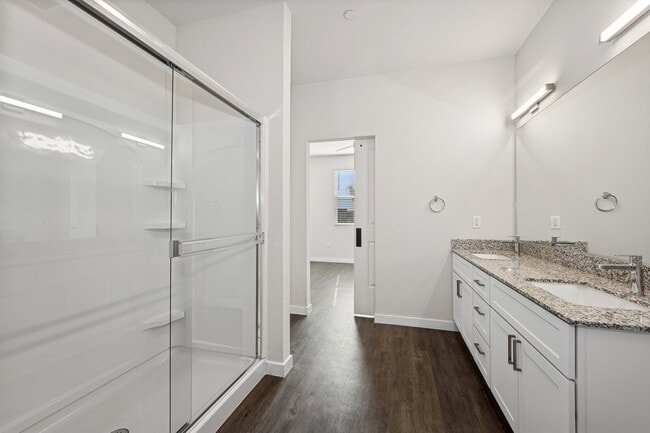 Interior Photo - Touchstone at South Mountain