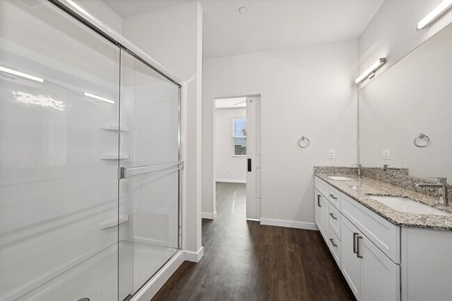 Interior Photo - Touchstone at South Mountain