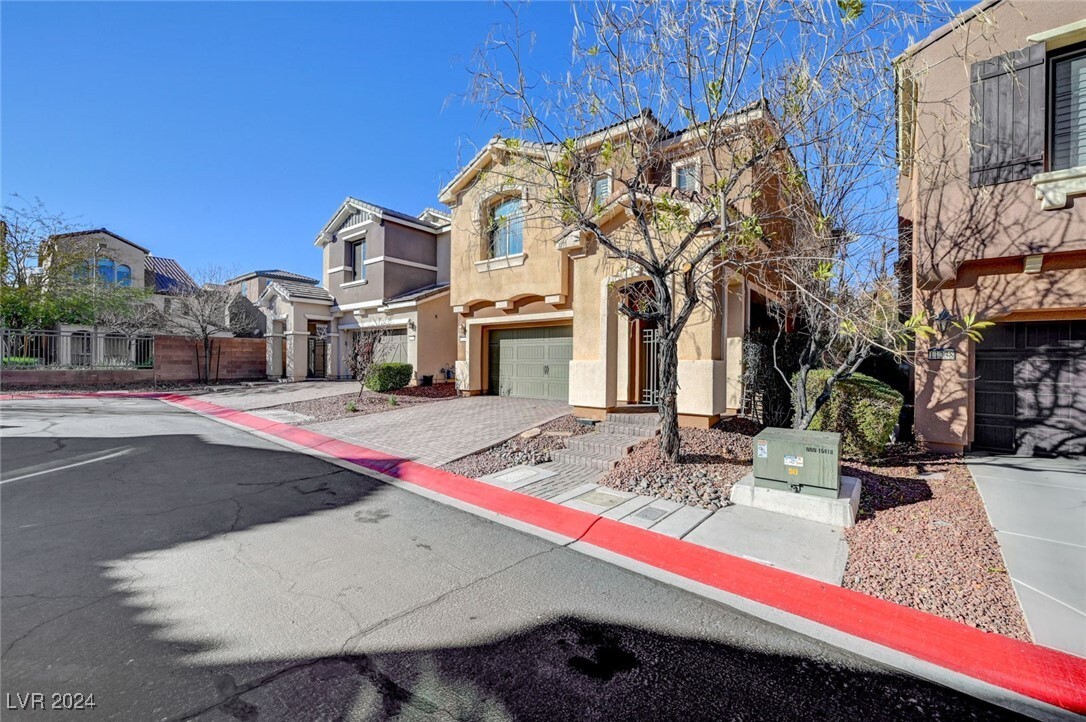 Foto principal - 11242 Filmore Heights Ct