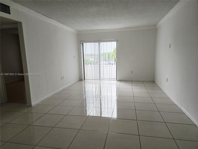 Foto del edificio - 17530 NW 68th Ave
