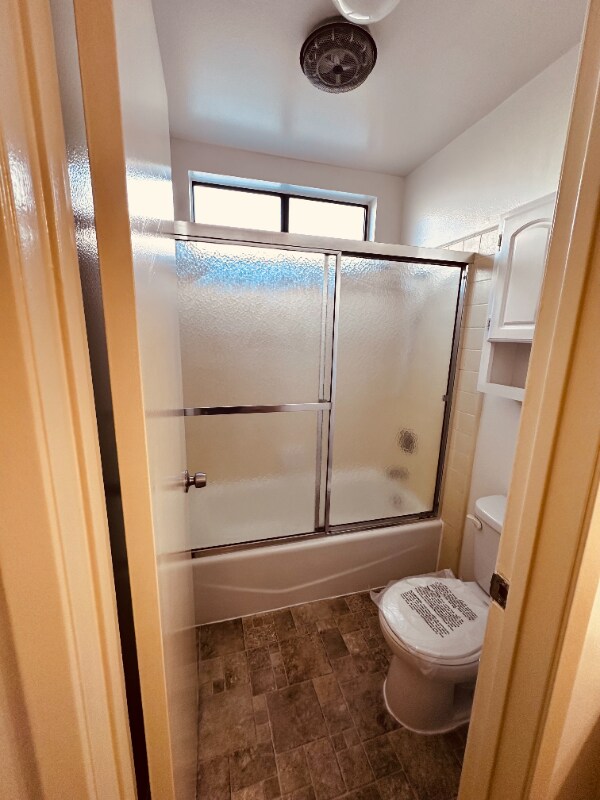 Foto del edificio - 135 N Swall Dr