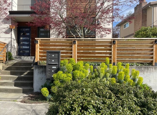 Building Photo - 2240 NW 62nd St