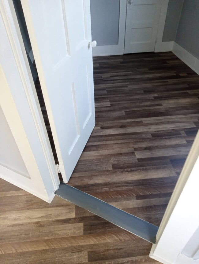 Building Photo - 751 S 12th St