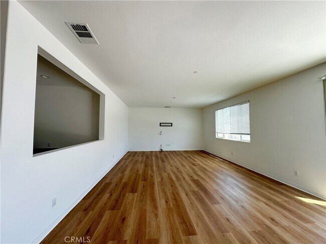 Building Photo - 15269 Nettle Pl