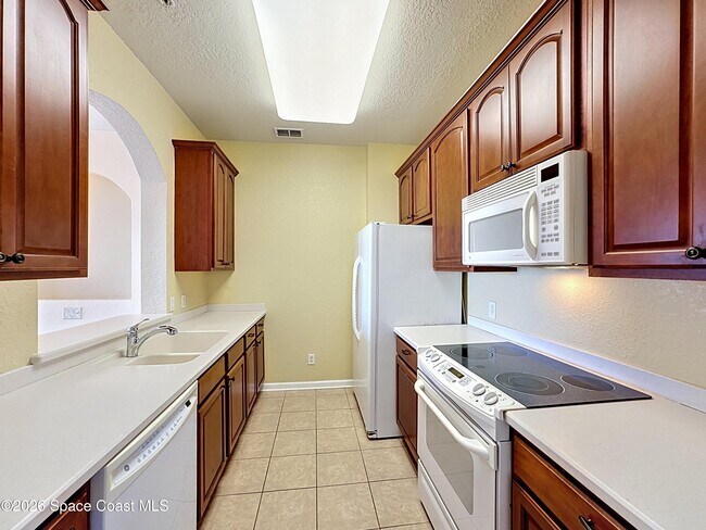 Foto del edificio - 1626 Peregrine Cir